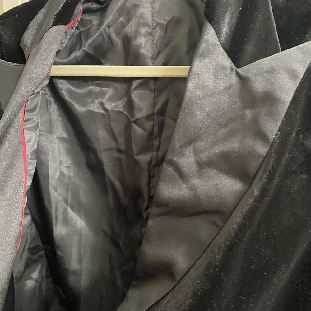 NWT TOPGH Women’s Black Velvet 2 pc Tuxedo Suit Size XL - Picture 7 of 16